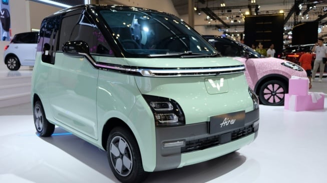 Pasar EV Indonesia Wuling dan BYD Beradu Kekuatan