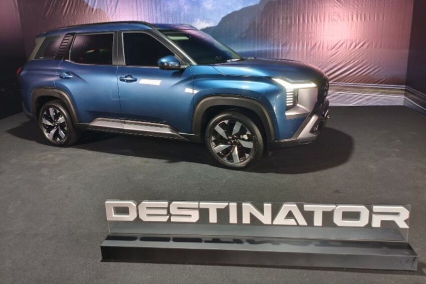 Mitsubishi Destinator Tantangan Baru untuk Toyota Kijang Innova