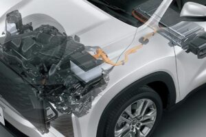Penjualan Mobil Hybrid 2025: Suzuki Fronx Memimpin Pasar
