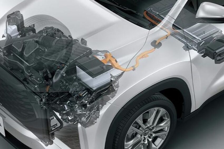 Penjualan Mobil Hybrid 2025: Suzuki Fronx Memimpin Pasar