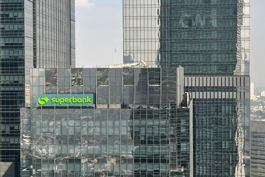Setahun Digital Superbank Kantongi Laba dan 4 Juta Nasabah